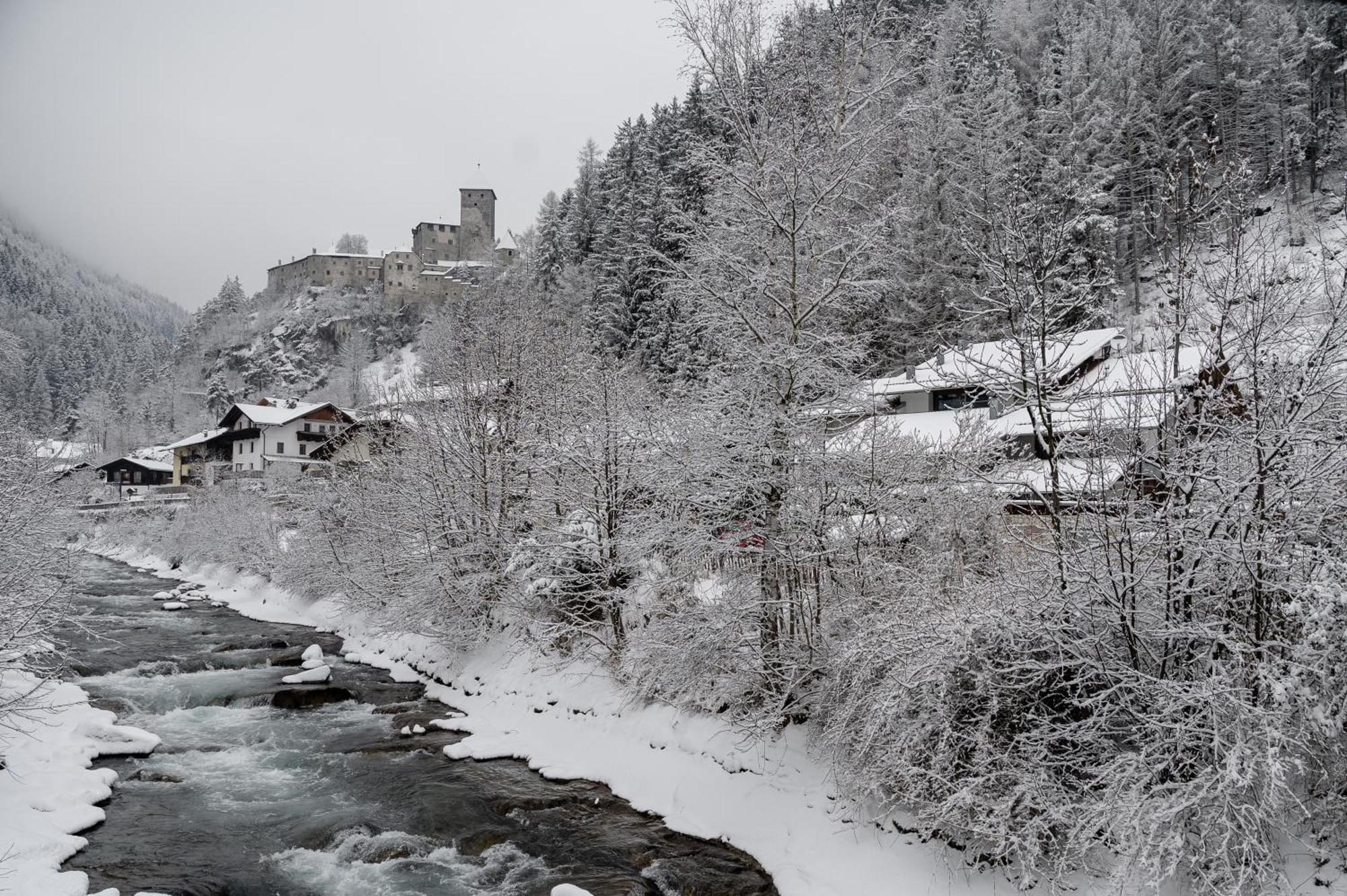 דירות קמפו טורס Residenz Feldmuehle Unterhalb Der Burg Taufers מראה חיצוני תמונה